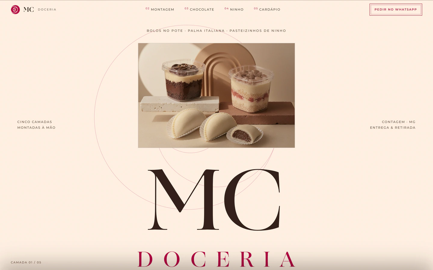 Página da MC Doceria com fotografia dos produtos e a marca em grande escala.